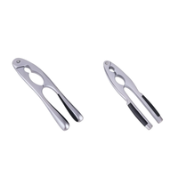 Outil de casse-noix ergonomique durable et sûr pour les aliments, avec poignée antidérapante pour la cuisine, permettant de gagner du temps