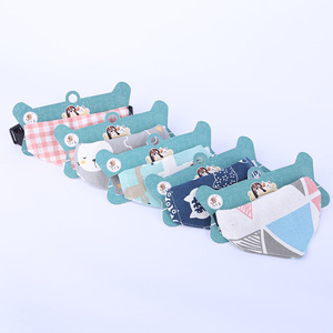 Nuevos baberos para perros con dibujos animados, con hebillas y diseño a cuadros. - Product Image 3