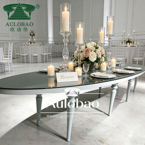 Table ovale de banquet en verre noir avec cadre en métal à prix avantageux, vente en gros - Product Image 4