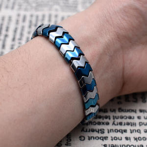 Doğal taş hematit boncuk iki delik harf W yarasa şekli halka boncuk takı yapımı için bilezik boncuk 12x4mm - Product Image 1