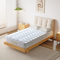 Matelas hybride à ressorts ensachés souples avec gel rafraîchissant et mousse ondulée, emballé en rouleau, usine OEM
