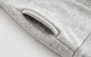 Sudadera con capucha y cremallera de algodón de terciopelo con logotipo personalizado al por mayor boutique abrigo de estilo de invierno de Color sólido para niños con dibujos animados - Product Image 3