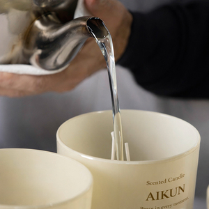 โรงงาน AIKUN ขายส่ง รับผลิตเทียนหอมจากขี้ผึ้งถั่วเหลืองธรรมชาติ แบรนด์ส่วนตัว สำหรับงานแต่งงาน ของขวัญงานเลี้ยง - Product Image 3