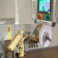 Équipement d'emballage vertical à feuille pliante pour bonbons en bouteille semi-remplie, scellage thermique haute efficacité, entièrement automatisé, conception personnalisée