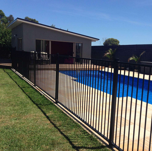 Valla de Seguridad para Piscina de Acero Galvanizado Personalizada con <span class=keywords><strong>Puerta</strong></span> Autocerrable, Cercado Metálico Seguro para Niños para Proyectos de Piscinas en Australia - Product Image 1