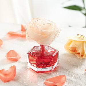 Alta qualità 58ml <span class=keywords><strong>casa</strong></span> <span class=keywords><strong>deodorante</strong></span> rosa a forma di fiore di vetro Aroma di profumo profumo di forma di fiore diffusore aromaterapia - Product Image 3