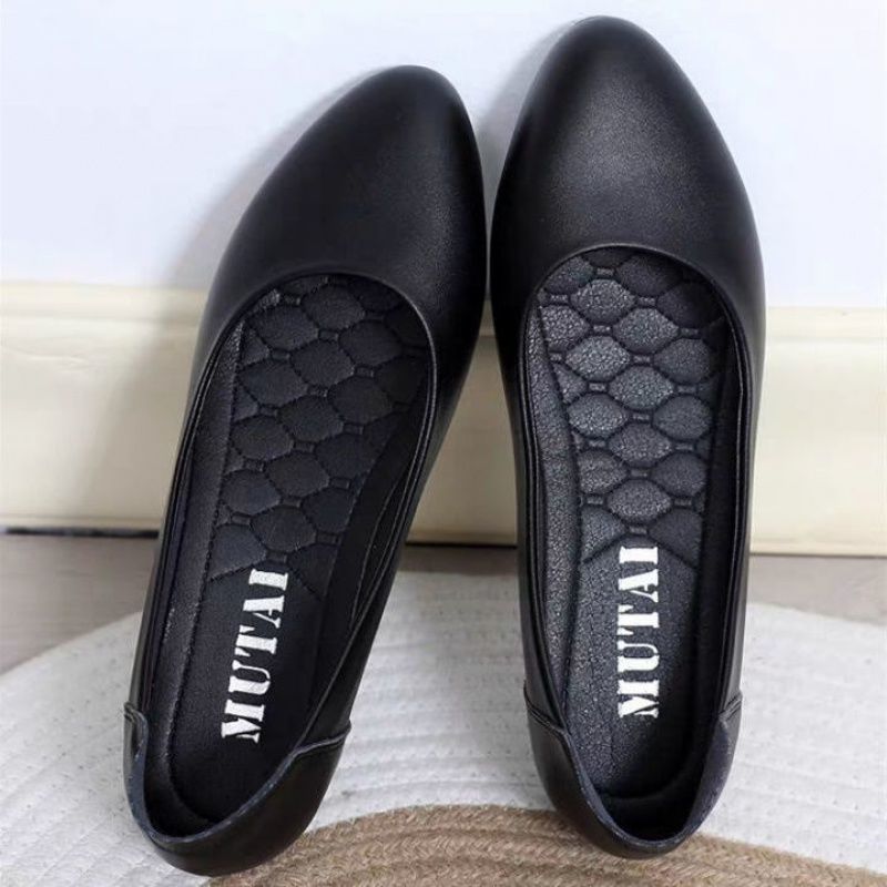 Black (heel 1.5cm)