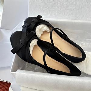 Zapatos Planos de Diseño de Alta Calidad para Mujer, Negros, Elegantes, con Punta Cerrada, Amortiguación, a la Moda - Product Image 4