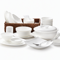 Service de table en porcelaine fine sous glaçure, blanc, comprenant bol, assiette, baguettes et soupière, pour usage domestique
