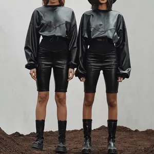 ファッション新着2022フェイクレザー長袖ジャケットジョガーショーツ女性ストリートウェア服Puパンツツーピース衣装セット