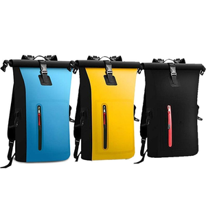 Sac à dos étanche à enroulement pour sports de plein air en tissu maillé PVC robuste avec séparation humide/sèche pour cyclisme et camping - Product Image 4