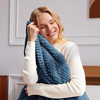 Jacquard Nerz-Flauschige Moderne 100% Polyester Maßgefertigte Bettdecke Ganzjahres-Weiche Gestrickte Twin-Couch Leichtgewichtige Gemütliche Winter-Hoteldecke