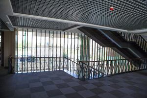 Système de <span class=keywords><strong>plafond</strong></span> en métal décoratif à cellules ouvertes, <span class=keywords><strong>plafond</strong></span> commercial, grille en aluminium 10 x 10 - Product Image 4