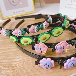 Venta al por mayor de <span class=keywords><strong>diademas</strong></span> de plástico con dibujos animados coreanos para <span class=keywords><strong>niñas</strong></span>, accesorios para el cabello, accesorios para fijar flequillos, proveedores de <span class=keywords><strong>diademas</strong></span> - Product Image 3