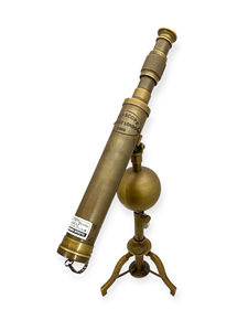 Télescope classique vintage en laiton à double tube de 14 pouces avec support en cuir, finition antique, trépied en bois, observation nautique pour la décoration - Product Image 1