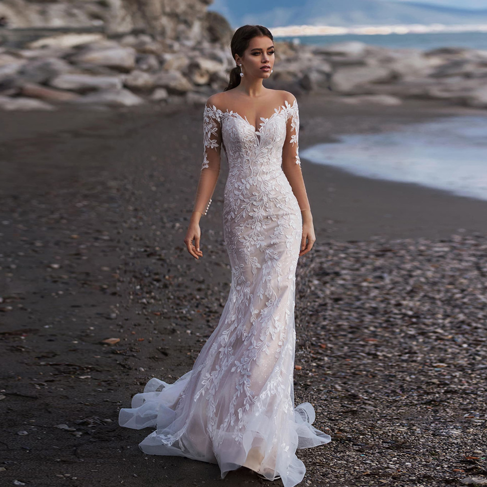 Elegant Mermaid Wedding Dress with Long Sleeves & Appliques Elegant Mermaid Wedding Dress with Long Sleeves & Appliques