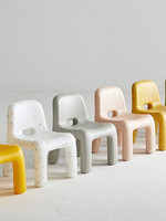 Chaise d'enfant moderne et écologique en plastique inodore, mobile, avec dossier, ensemble table et chaise, tabouret de maternelle, cuisine