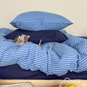 Nouvelle parure de lit en microfibre rayée de style coréen, lavée, à blocs de couleur, 3 pièces, ensemble de <span class=keywords><strong>housse</strong></span> de couette quatre pièces <span class=keywords><strong>pour</strong></span> les jeunes - Product Image 2