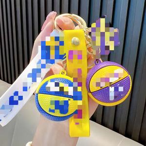بيع بالجملة 3D الولايات المتحدة فريق كرة السلة لاعبين جيرسي لينة PVC كرة السلة سلسلة المفاتيح حلقة المفاتيح 3D المطاط المشجعين الرياضة المفاتيح مخزون جيد - Product Image 3