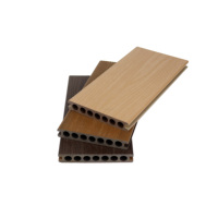 Plancher de terrasse en WPC co-extrudé moderne, imperméable, durable, composite bois-plastique PVC, pour les parcs extérieurs, installation facile par clic