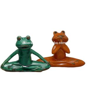 تمثال اليوغا ضفدع السيراميك لتزيين الحديقة - Product Image 1