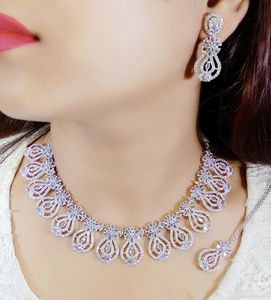 Tendance élégant collier de diamants américains ensemble avec pierre rouge pour les femmes fête de mariage porter des bijoux indiens pour les femmes - Product Image 3