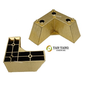 Patas de <span class=keywords><strong>Pl</strong></span>ástico Plateadas Yanyang para Muebles, Patas de <span class=keywords><strong>Pl</strong></span>ástico en Forma de L para Sofá de Esquina, Altura de 50 mm, Patas de Sofá de PP Inyectado para el Hogar - Product Image 2