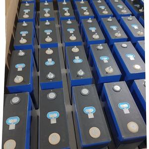 Apexium Usa Stock Catl <span class=keywords><strong>3.2</strong></span> V 302ah Batterij Lfp Prismatische Cellen Geven Een 12V 24V 48V <span class=keywords><strong>3.2</strong></span> Volt 300ah 320ah 302 Ah Calt Lifepo4-cellen - Product Image 3