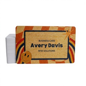 Cartes de visite en bois avec solutions RFID Avery Davis NTAG215 13,56 MHz NFC, emballage en boîte blanche - Product Image 1
