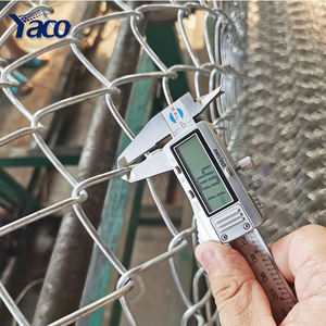 Paneles <span class=keywords><strong>de</strong></span> Cerca Ciclónica <span class=keywords><strong>de</strong></span> 8 Pies al por Mayor con Puerta y Alambre <span class=keywords><strong>de</strong></span> Púas, <span class=keywords><strong>Malla</strong></span> <span class=keywords><strong>de</strong></span> Cadena Galvanizada para Cercas <span class=keywords><strong>de</strong></span> Jardín - Product Image 3