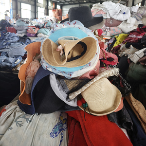 Proveedor Mayorista de Ropa Nueva de Marca, Lotes Mixtos de Blusas, Vestidos Surtidos en Fardos, Ropa Usada - Product Image 5