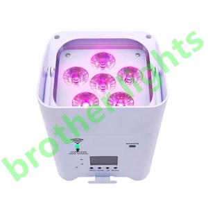 Ensemble de lumières mobiles Portable 6*18W RGBWA + UV LED Performances de mariage sans fil à piles et effets d'éclairage de parc à thème IP20 - Product Image 2