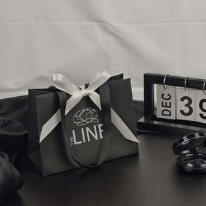 Bolsas de Papel Kraft Ecológicas Personalizadas Reciclables con Asas de Cuerda de Algodón, Duraderas y Reutilizables para Compras en Boutiques y Embalaje de Regalos - Product Image 3