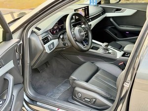Audi A4L Noir, berline à traction avant, moteur essence électrique, automatique, <span class=keywords><strong>voiture</strong></span> d'occasion pas chère, Henan, 100-150 ch, Euro VI, 2020, 5 places - Product Image 4