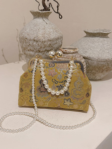 Factory Custom Vintage Fashion Evening Bag <b>Frame</b> Bag <b>Embroidery</b> Hand Carry Chain Crossbody Casual Shoulder Bag - Product Image 3