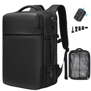 Mochila Expandible de Viaje de 70L con Cierre de Cremallera, Candado TSA y Diseño Moderno - Product Image 1