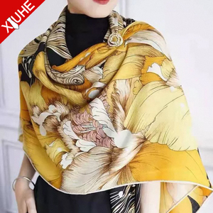 Bufanda cuadrada de satén personalizada para mujer OEM 2025 gasa de seda 100% 53*53cm estampados digitales de Jacquard floral para verano con estampado de logotipo - Product Image 1