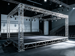 Système de treillis de scène en alliage d'aluminium, 8x5x6m, structure d'éclairage à installation rapide pour spectacles et événements, personnalisable - Product Image 1