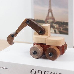 Деревянный конструктор Runwood: Набор строительной техники STEM для развития навыков, экологичные машинки Монтессори, игрушка-толкалка, обучающий развивающий подарок - Product Image 2