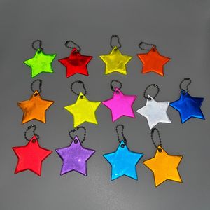Colgante de estrella de cinco puntas de PVC fluorescente neón con cadena de bolas de metal, llavero de bolso con forma de estrella en color caramelo brillante - Product Image 2