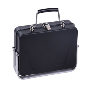 شواية محمولة قابلة للطي للأنشطة الخارجية مع أدوات صغيرة - Product Image 3