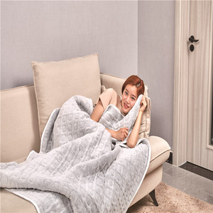 Manta caliente con bolsillo para pies, lavable a máquina, extremadamente suave - Product Image 3