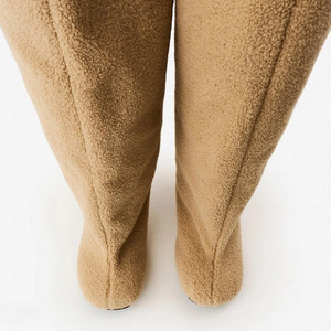 Botas altas de mujer con forro de piel grueso, tacones finos, estilo holgado para invierno, punta cuadrada, parte superior plisada, botines largos - Product Image 3