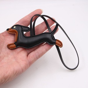 Luxury Dachshund Cartoon Pendant Carabiner <b>Keychain</b> Elegant Pu Leather Puppy Bag Charm Car Pendant Bag Decoration Accessories - Product Image 5