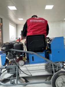High Quality <strong>Ride</strong>-<strong>On</strong> Helicopter Power Plastering <strong>Machine</strong> Double Rotary <strong>Concrete</strong> Finishing Engine Core Factory Wholesale Gasoline
