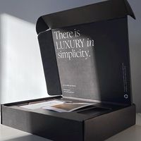 Boîtes en carton ondulé écologiques avec logo personnalisé pour l'emballage des chaussettes, recyclables, de haute qualité, taille personnalisée, boîtes cadeaux