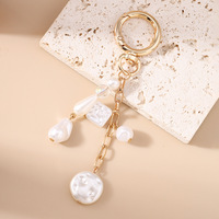 Nueva Joyería de Moda de Alta Gama: Llavero de Perlas de Concha con Cuentas, Colgante para Bolso, de Estilo Moderno y Elegante