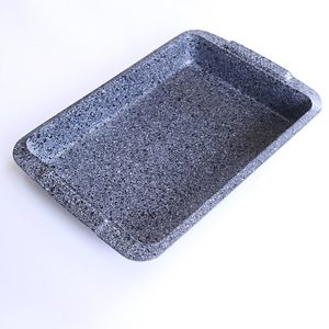 Rectangular Cake Pan Carbon Steel Non Stick Coated Baking Mold For Household Use - Product Image 1