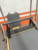 Reformer de Pilates de Madera de Roble con Torre Ajustable, Equipo de Entrenamiento de Pilates Multiestilo, Reformer Cadillac