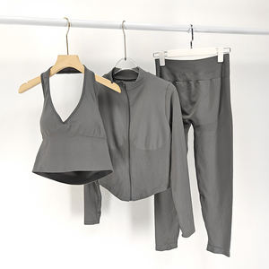 Venta caliente Fitness mujeres conjunto de Yoga sin costuras entrenamiento de compresión correr gimnasio activo desgaste transpirable secado rápido conjunto de chaqueta de 3 piezas - Product Image 4